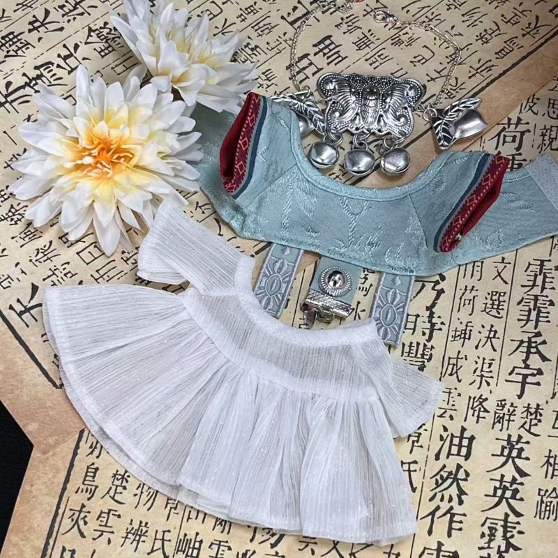 Baby Clothes - ตุ๊กตาผ้าฝ้ายขนาด 20 ซม. - ชุดตุ๊กตาผ้ากำมะหยี่แบบดั้งเดิมของชาวมิ่วเจียง ชุดเดรสอย่างเป็นทางการ