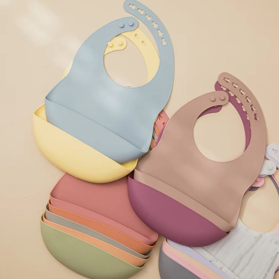 ผ้ากันเปื้อนเด็กสำหรับมื้ออาหา - Waterproof Baby Bibs Silicone บทวิจารณ์และราคา